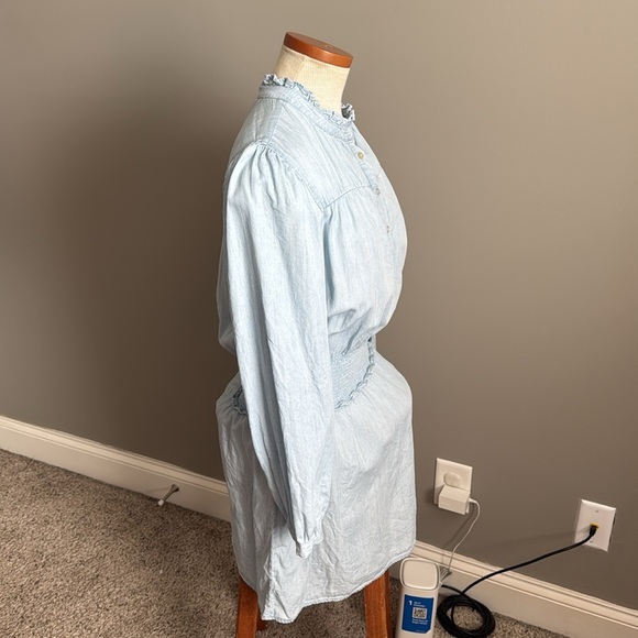 Rails - SHAWNA SMOCKED WAIST CHAMBRAY MINIDRESS IN LIGHT VINTAGE - Medium - Picture 5 of 11